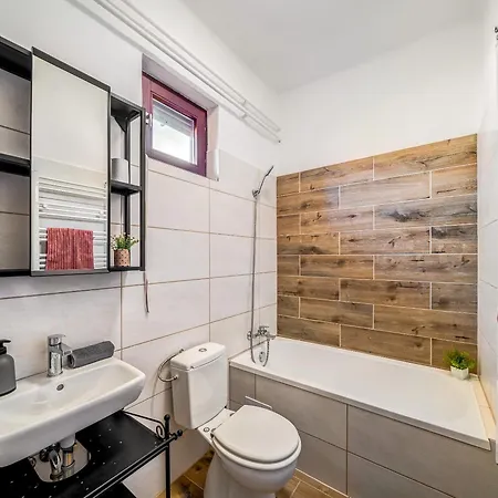 Fiesta Balaton Apartment