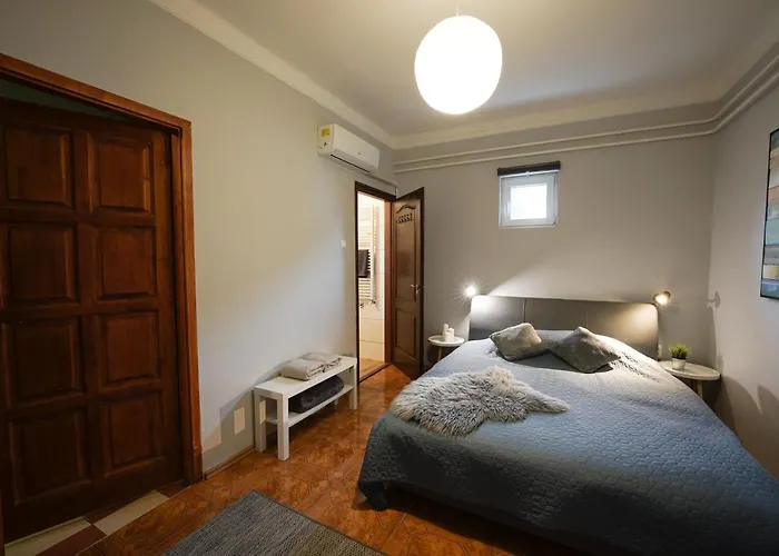 Fiesta Balaton アパート